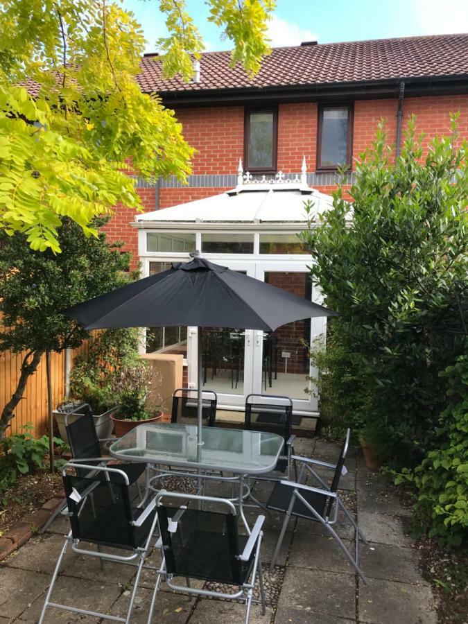 Gunwharf Quays Holiday Homes Portsmouth Extérieur photo