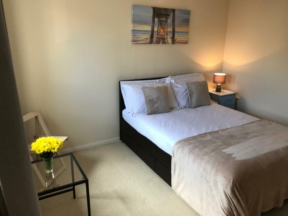 Gunwharf Quays Holiday Homes Portsmouth Extérieur photo
